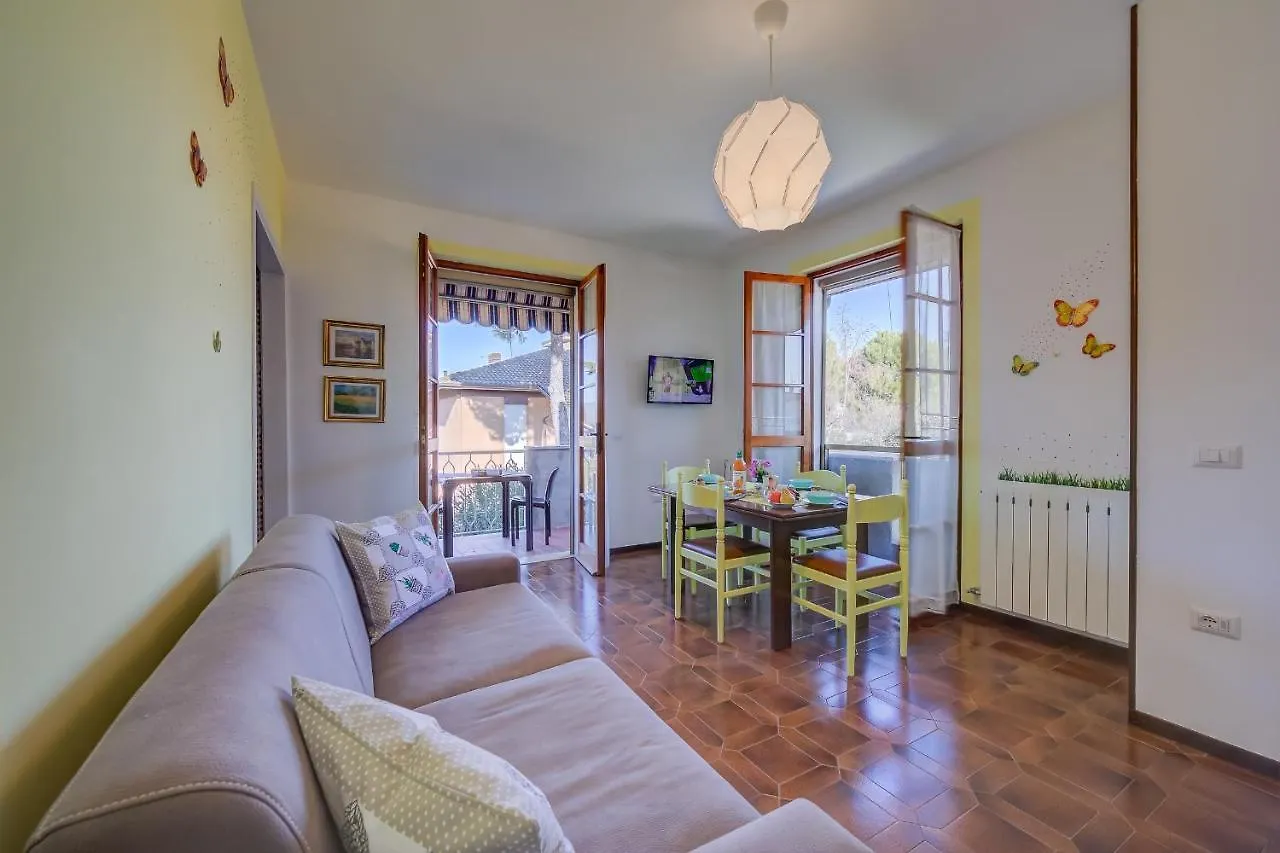 Villa Fiorita Apartments - Happy Rentals Sirmione