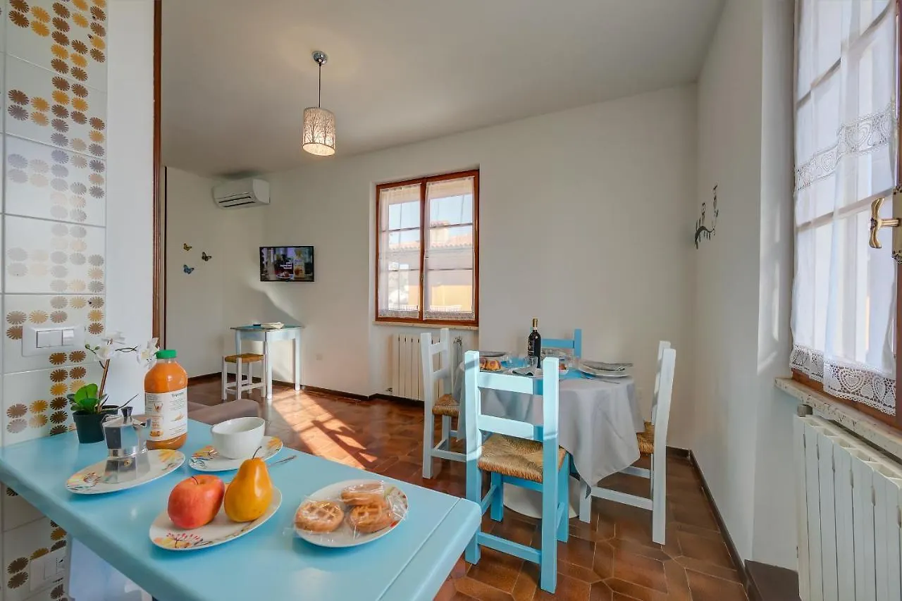 Villa Fiorita Apartments - Happy Rentals Sirmione